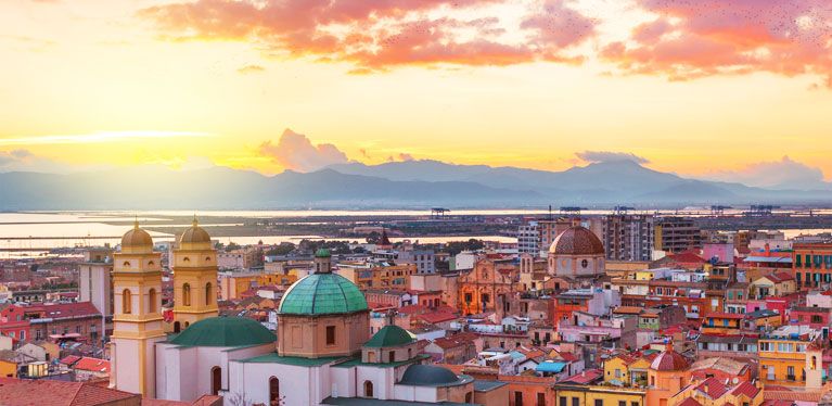 Cagliari bei Sonnenuntergang