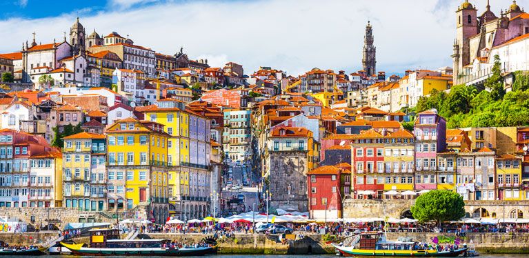 Bunte Porto-Stadt in Portugal