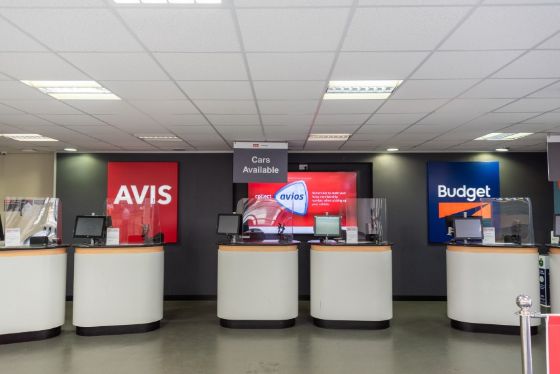 Car Hire at Manchester Airport (MAN) | Avis Car Rental