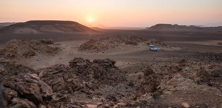 explore sossuvlei