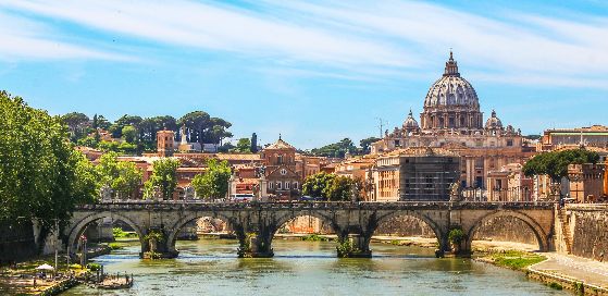 arenda avtomobilya v rime prokat mashin avis