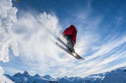 Prenez la route vers les plus belles pistes de ski en France