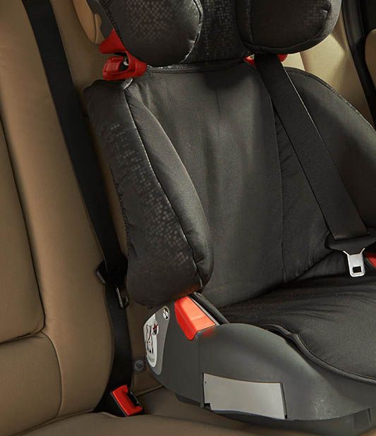Child seats for your car hire