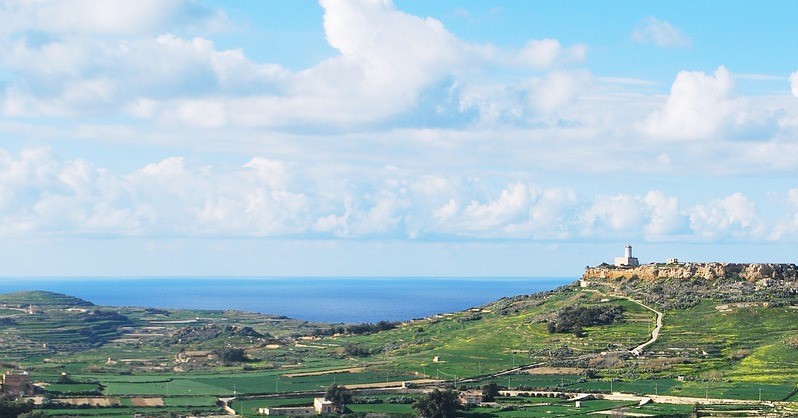 Location de voiture à Malte & Gozo avec Avis. Montez dans une voiture de location Avis premium dans nos agences à Malte et Gozo.