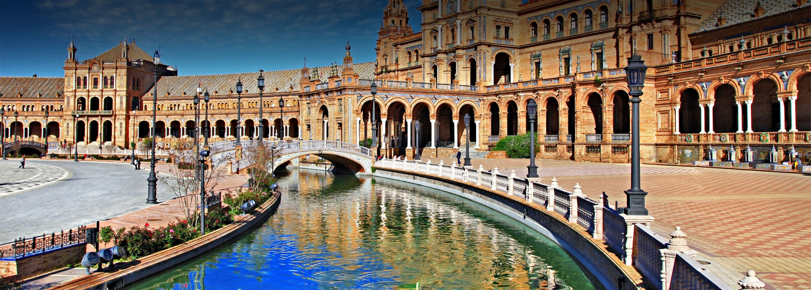 Avis car hire from Seville Airport