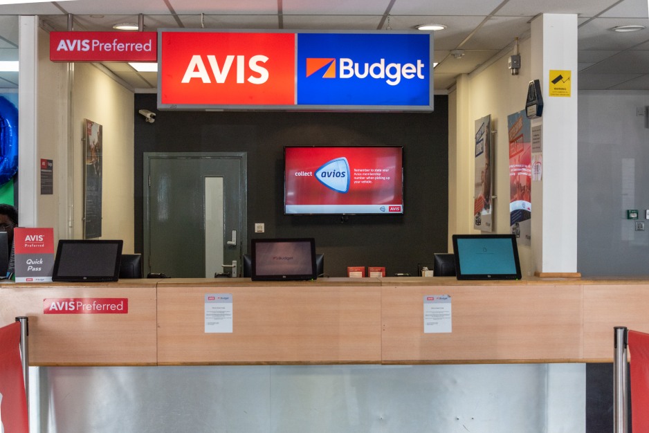 Avis Car hire at Luton Airport