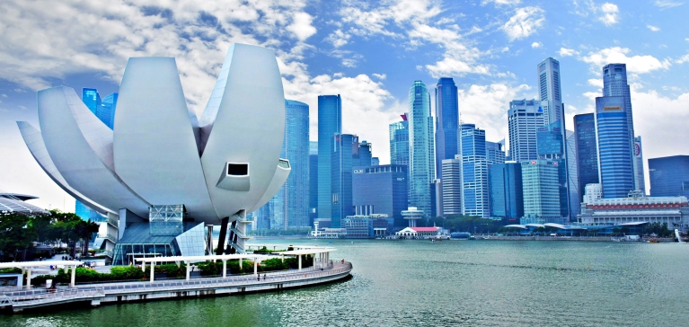 Save 15% off rentals in Singapore