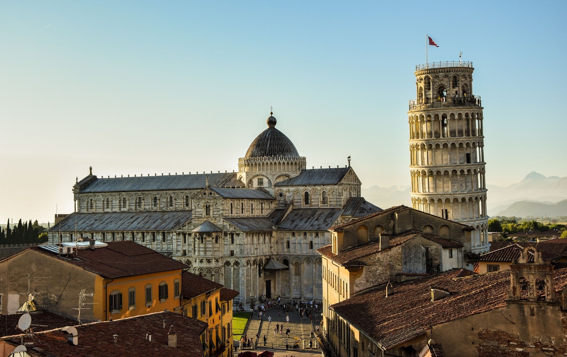 Pisa noleggio auto