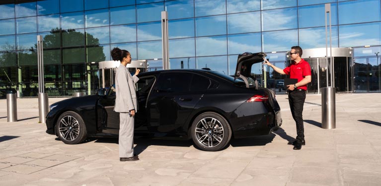 Solo gli aerei partono più velocemente dall'aeroporto