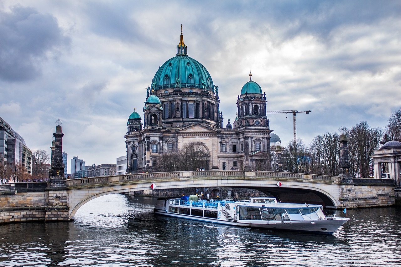 Autovermietung Berlin-Friedrichshain nur Transporter