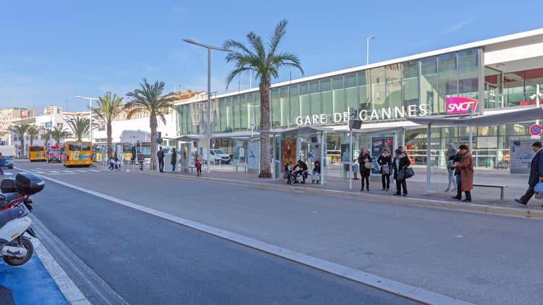Cannes Train Station