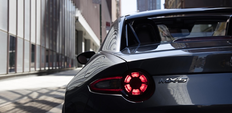 Mazda MX-5 bérlés Avis